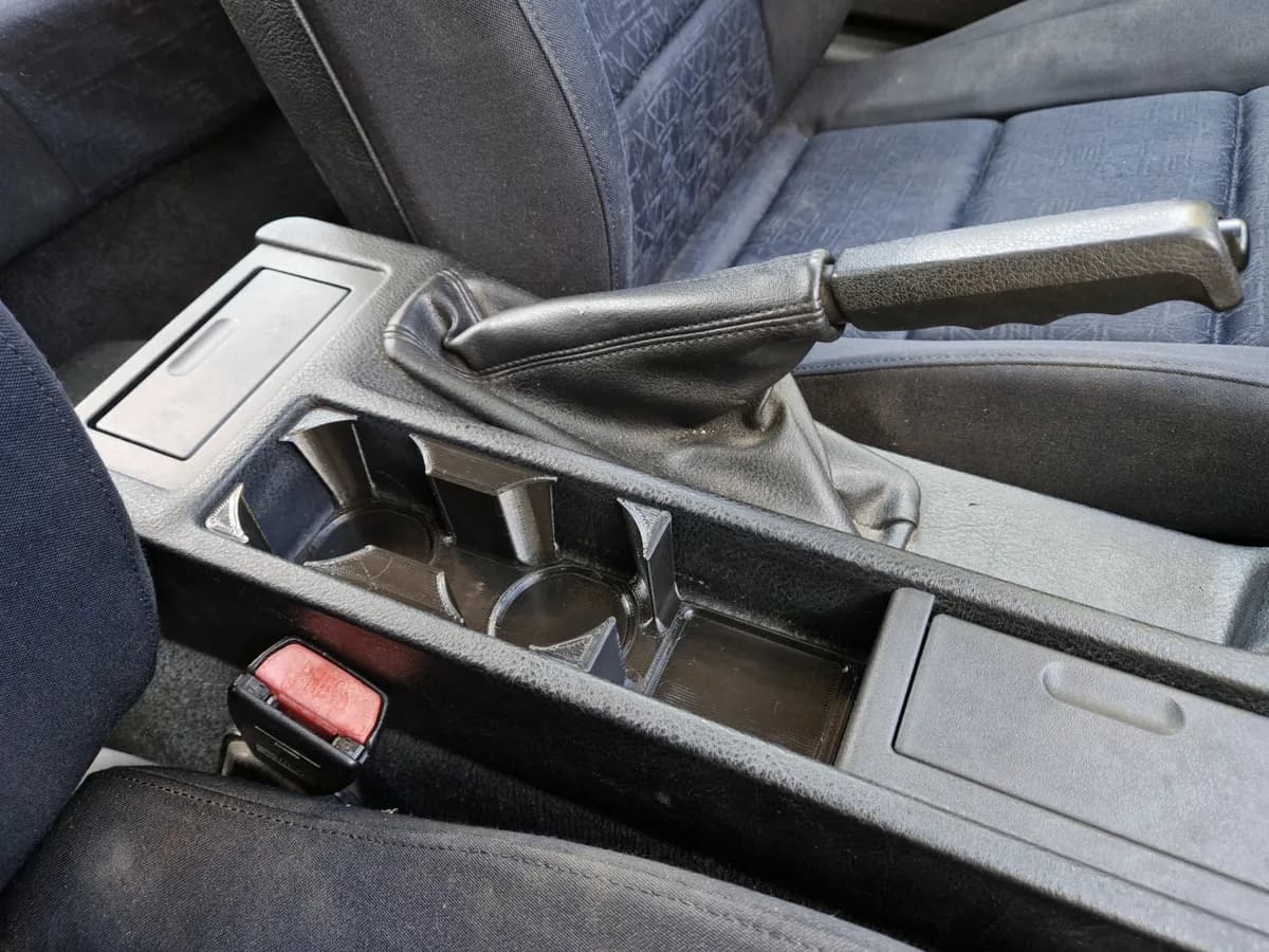Accessoire auto porte-gobelet double BMW E36, vue détaillée