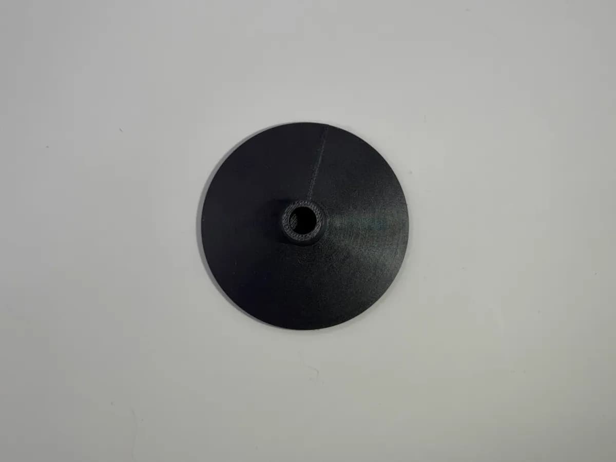 Détail technique support roue de secours BMW 1 Series Ø28 mm restauration