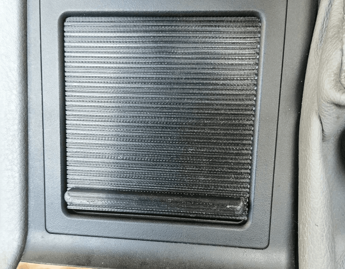 Cache coulissant de la console centrale BMW E39 – Réf. 51168210674 - Miniature 4